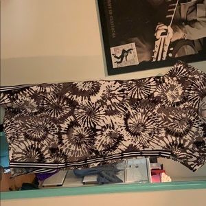 Black and white tie-dye dress